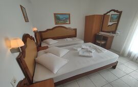 Dialehti Rooms, Neos Marmaras, Sithonia