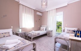 sofia studios 7 bed app 1st floor potos thassos (7)