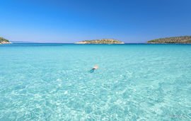 lagonisi beach sithonia