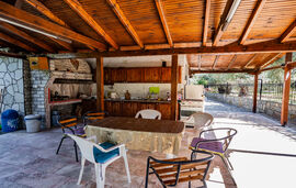 Ta 4 Adelfia Rooms, Skala Rachoni, Thassos