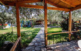 Ta 4 Adelfia Rooms, Skala Rachoni, Thassos