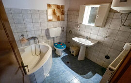 Ta 4 Adelfia Rooms, Skala Rachoni, Thassos