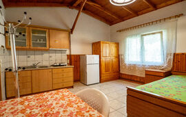 Ta 4 Adelfia Rooms, Skala Rachoni, Thassos