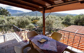 Ta 4 Adelfia Rooms, Skala Rachoni, Thassos