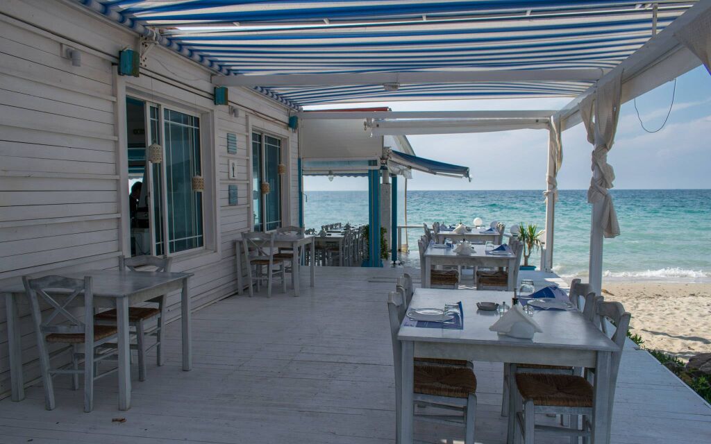 Skala Furka, Fourka, Kassandra ručak uz obalu