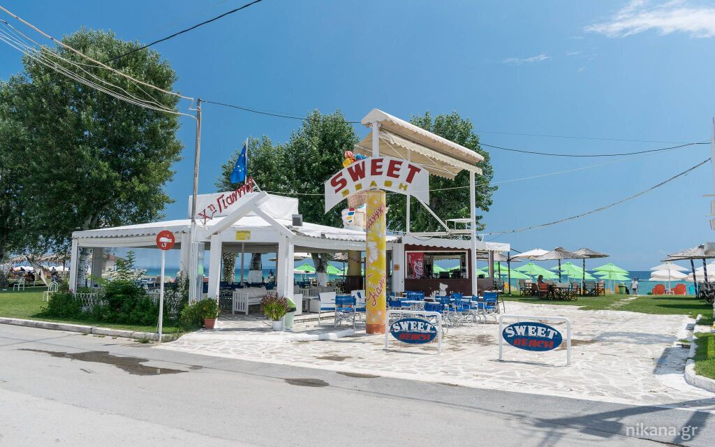 Nea Flogita i Nea Plagija, Nea Flogita, Kassandra