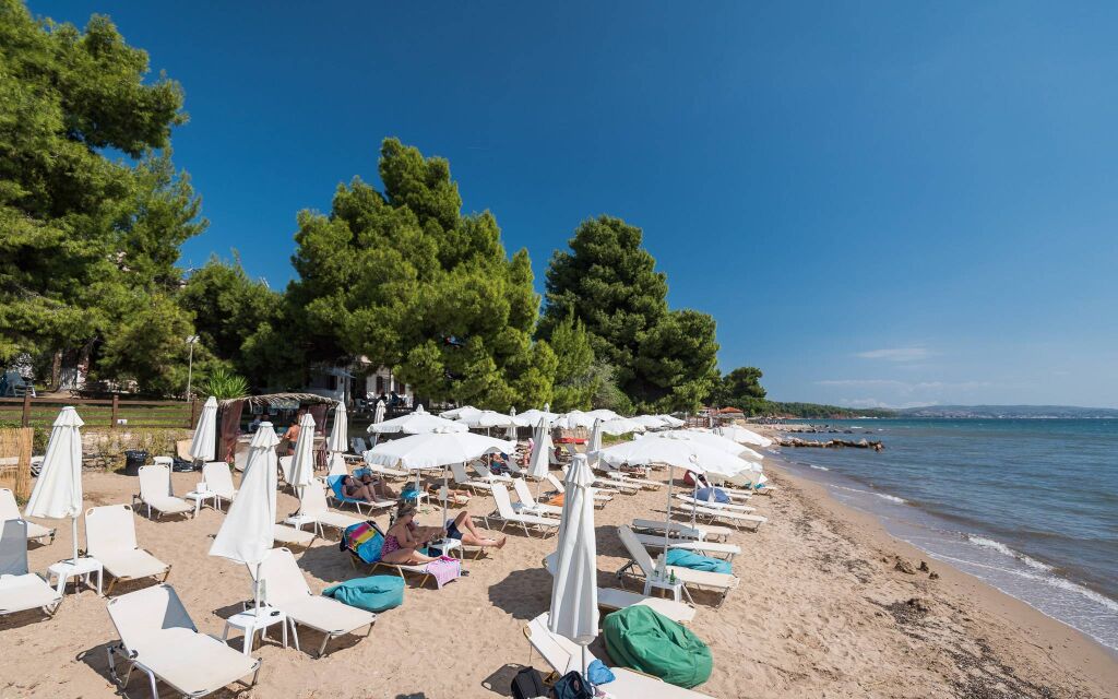 Metamorfosi, letovalište na Sitoniji