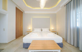 Golden Sand Hotel, Golden Beach, Thassos, 4 Bed Room, Deluxe - Suite