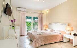 Golden Sand Hotel, Golden Beach, Thassos, 2 Bed Room (2+1), Superior