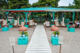 Stiladario beach - Las Bandidas bar 9