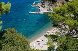 Zografou beach