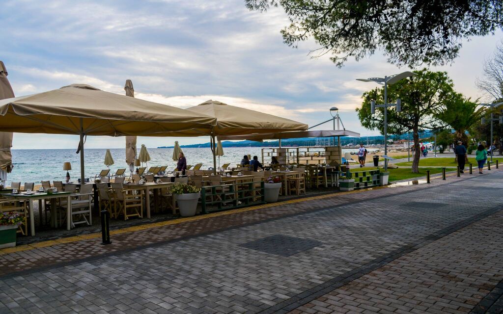 Gradska plaža u Nikitiju, Nikiti, Sithonia