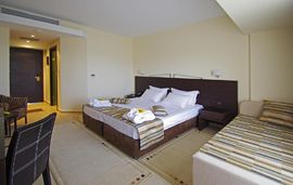 cronwell platamon hotel platamonas pieria doubles standard room 3