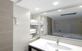 cronwell platamon hotel platamonas pieria doubles standard room 5