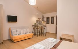 Sirens Fresh Studios, Limenas, Thassos, 4 Bed Studio, Pool View