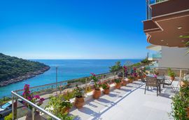 Irene Rooms, Skala Maries, Thassos, 5 Bed Apartment, First Floor