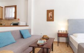 Maltinas House, Mola Kaliva, Kassandra