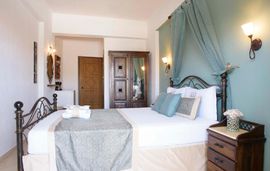 giorgos apart boutique ammouliani athos 2 bed room 10