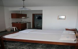 Peristerianos Apartments, Nea Skioni, Kassandra