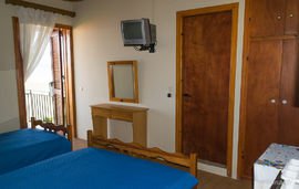 Daniel Beach Studios, Nikana, Lefkada, 3 Bed Studio, 1st Floor