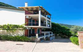 kastro maistro apartments agios ioannis lefkada 4