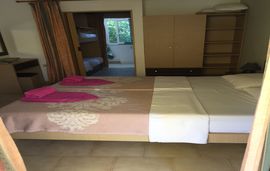 hausmarita studios sarti sithonia 5 bed family apartment (1)