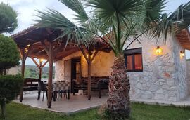 Secret Garden Bungalows, Toroni, Sithonia