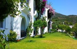 spiros studios parga epirus 1