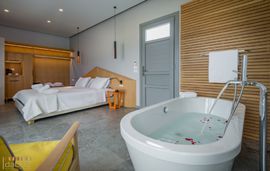 daluz boutique hotel psathaki epirus honeymoon suite 2