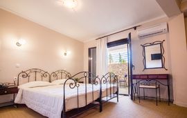 Nepheli Hotel, Kanali, Epirus