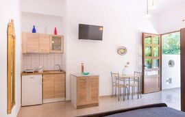 Lena Studios, Skala Potamia, Thassos