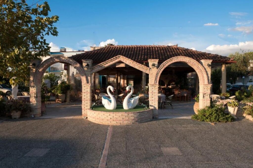 Glaros Hotel, Ammoudia, Epirus