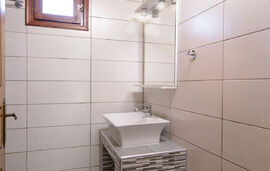 Rousko House, Sykia, Sithonia, 3 Bed Studio, Purple