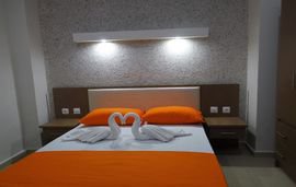 Rousko House, Sykia, Sithonia, 4 Bed Apartment, Mocha