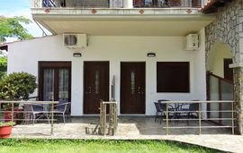 Rousko House, Sykia, Sithonia, 3 Bed Studio, Purple, Red