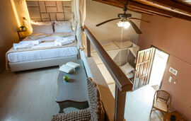 Anneta Studios, Sivota, Epirus, 4 bed studio, two-level