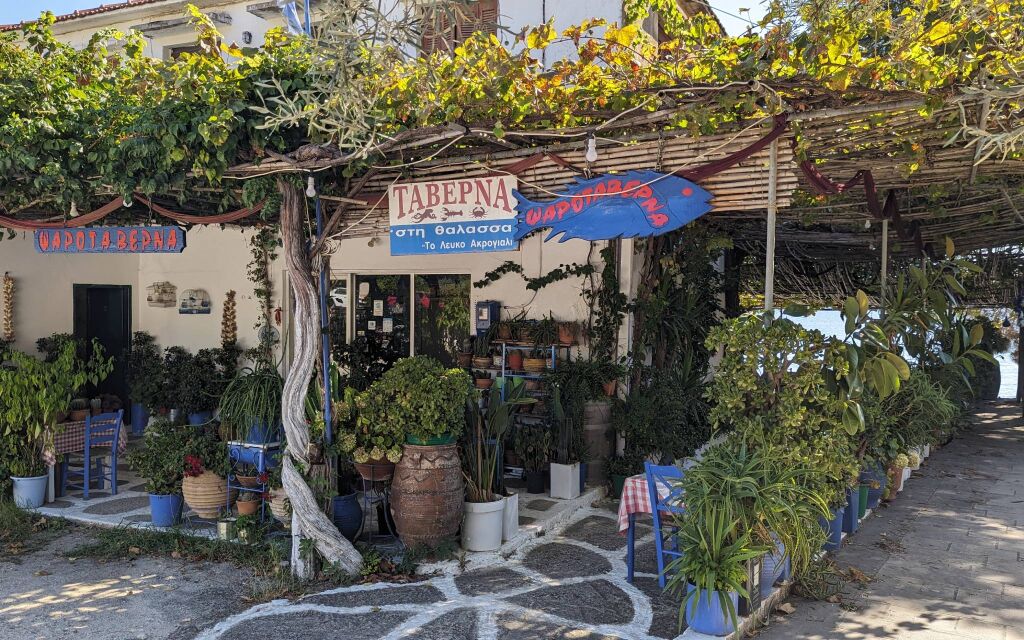 Nikiana, Nikiana, Lefkada