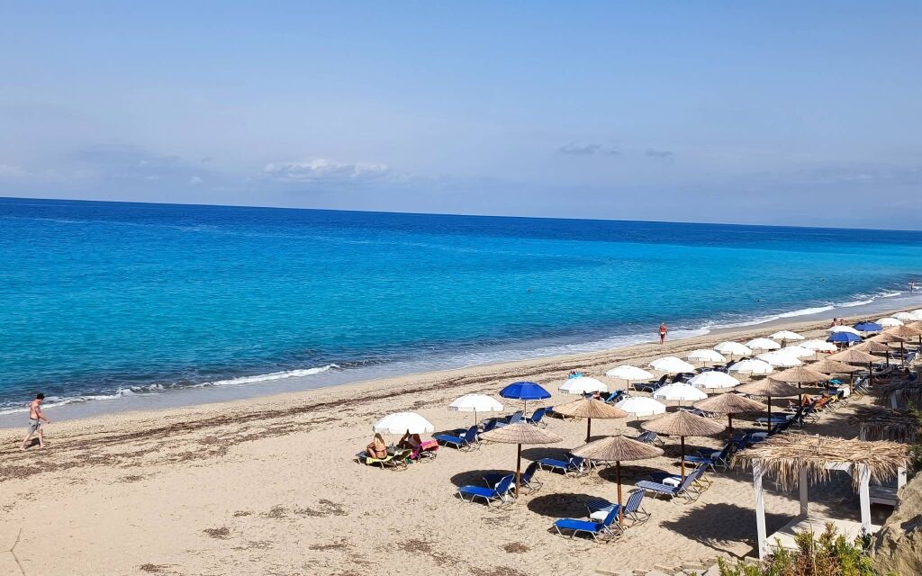 Pefkoulia plaža, Agios Nikitas, Lefkada
