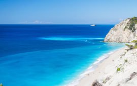 egremni beach lefkada