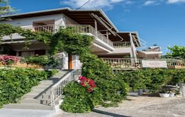 aloni studios apartments athani vasiliki lefkada 1