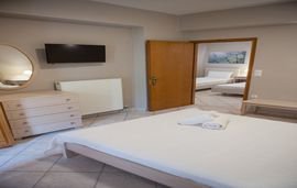 aloni studios apartments athani vasiliki lefkada apr no. 4, 2nd floor 6