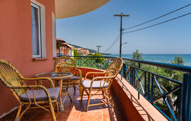 Anemelia Hotel Apartments, Vrahos, Epirus, 4/5 Bed Apartment, First Floor