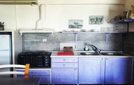 Anemelia Hotel Apartments, Vrahos, Epirus, 3 bed Studio No. 1, Ground Floor