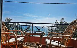 Anemelia Hotel Apartments, Vrahos, Epirus, 3 Bed Studio No.6, First Floor