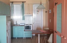 Anemelia Hotel Apartments, Vrahos, Epirus, 3 Bed Studio No.6, First Floor