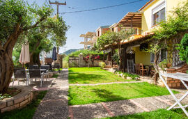 Anemelia Hotel Apartments, Vrahos, Epirus