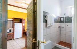 Anemelia Hotel Apartments, Vrahos, Epirus, 4/5 Bed Apartment, First Floor