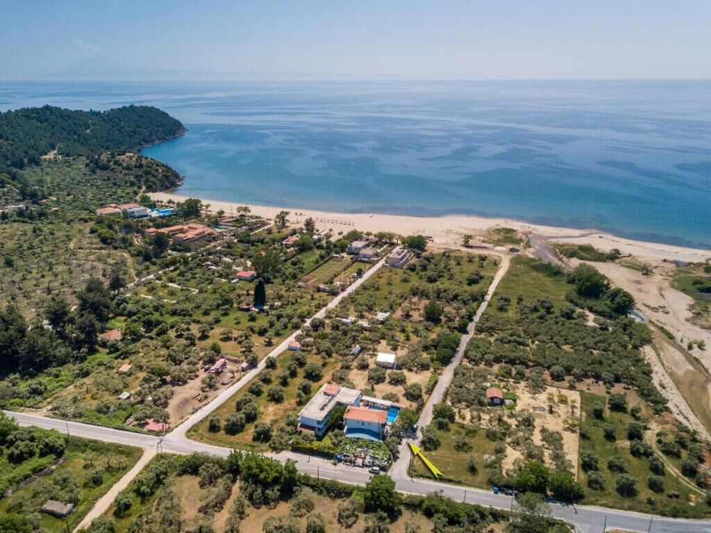 Suzana Studios, Potos, Thassos