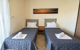 Afrodite Rooms, 2 bed, mountain view