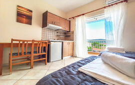 Afrodite Rooms, 2 bed, mountain view